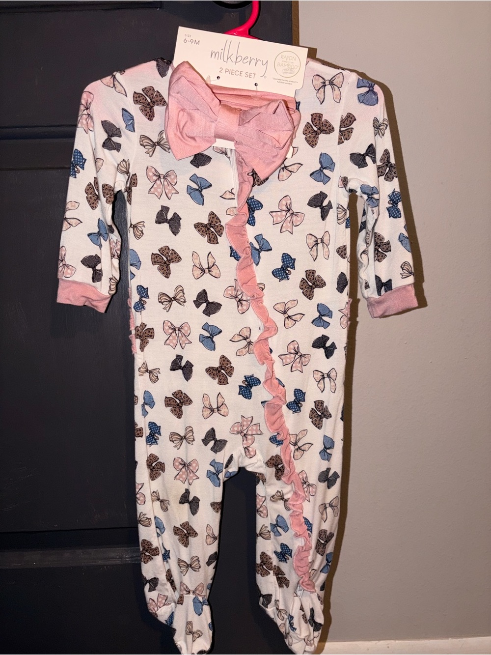 Milkberry footed pjs 6-9M